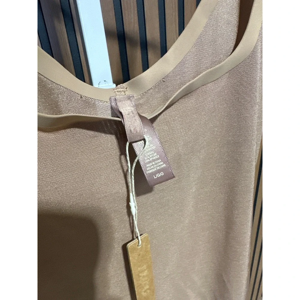 SKIMS size large